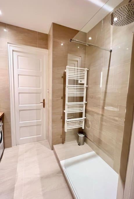 R'Apparts T3 Le Prestige Grenoblois Grenoble Bagian luar foto