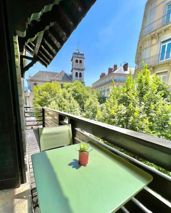 R'Apparts T3 Le Prestige Grenoblois Grenoble Bagian luar foto